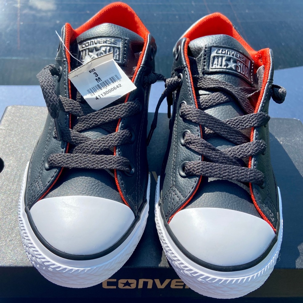 **SOLD** Converse All-Star (Size-3)